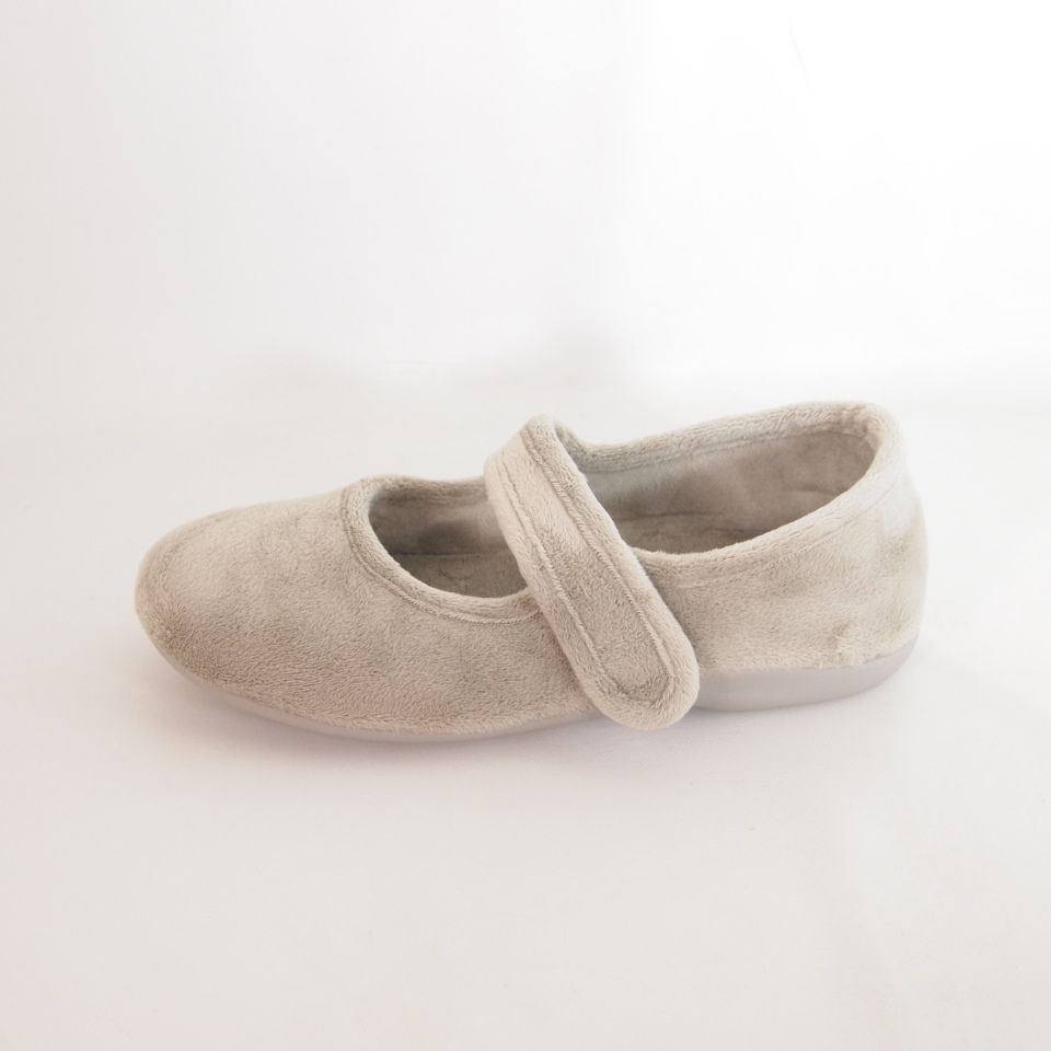 Zapatillas de casa Garzón 7755-247 Taupe
