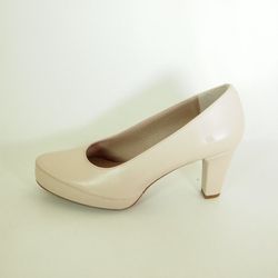 Zapatos Fluchos D5794 Beige